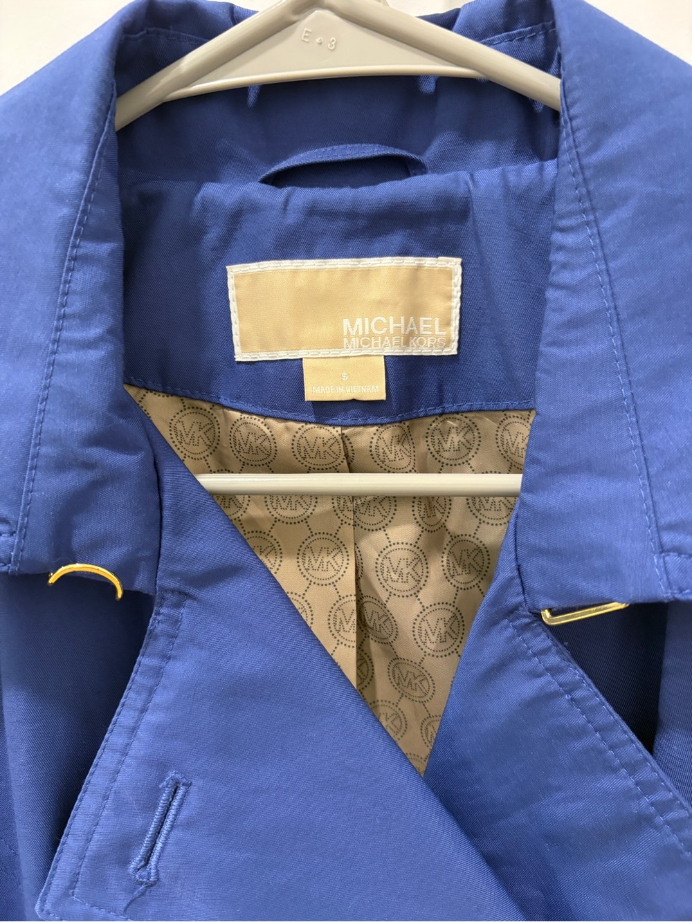 Michael Kors Blue Double-Breasted Women's Trench Coat with Belt - Picture 8 of 15